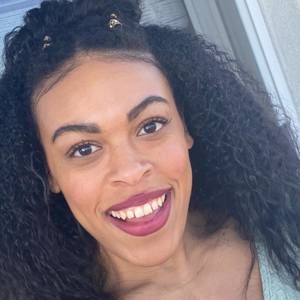 Meet your Posher, Bria